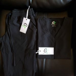 GT scrub set size xs
